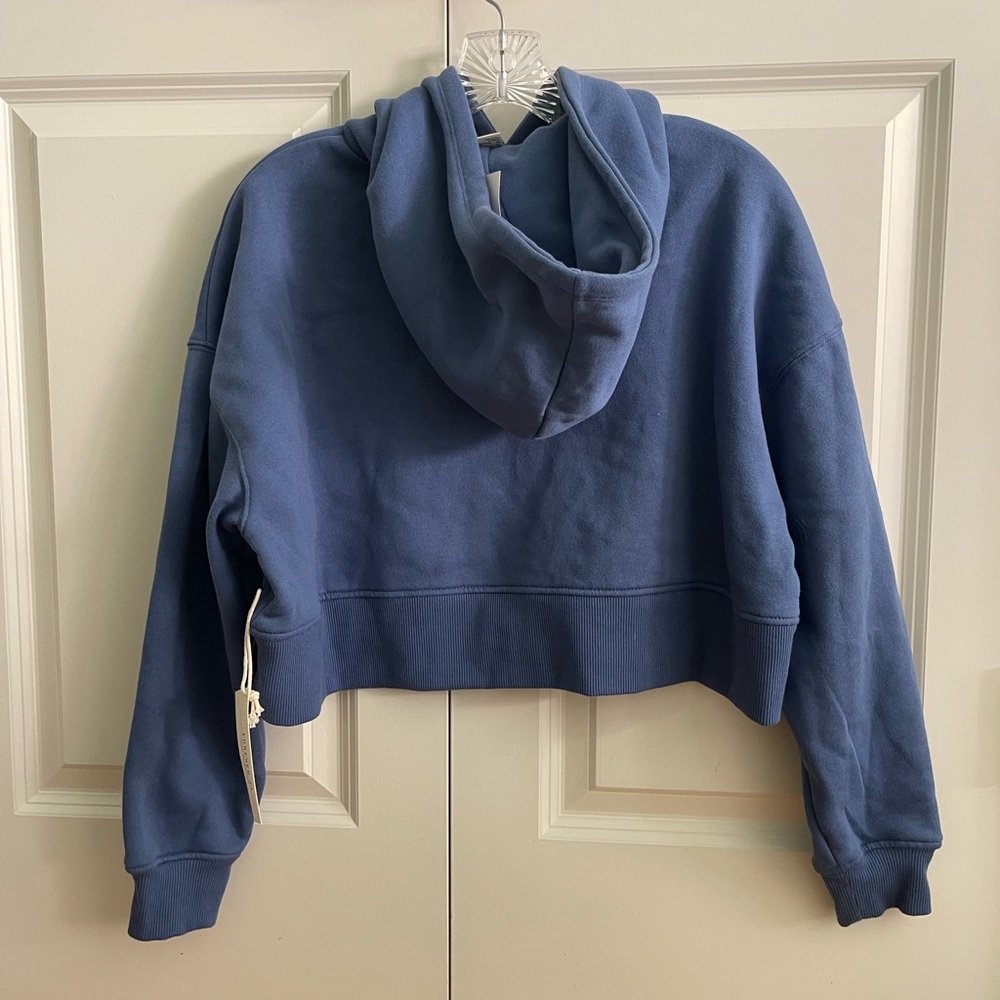 ON HOLD 🚫 Forever 21 Blue Cropped Hoodie - Picture 2 of 4